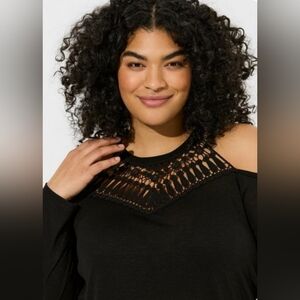 Ribbed Knit High Neck Sharkbite Hem Top
